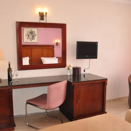Отель Bodrum Sofabed 2*