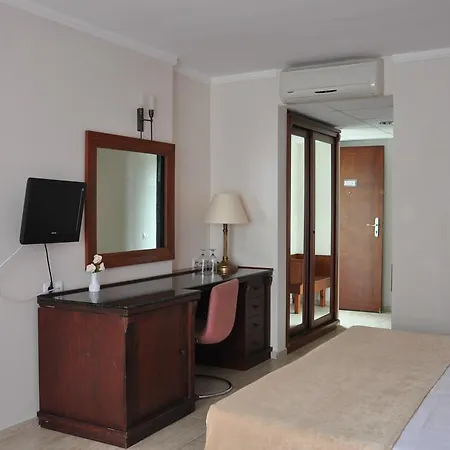 Отель Bodrum Sofabed 2*