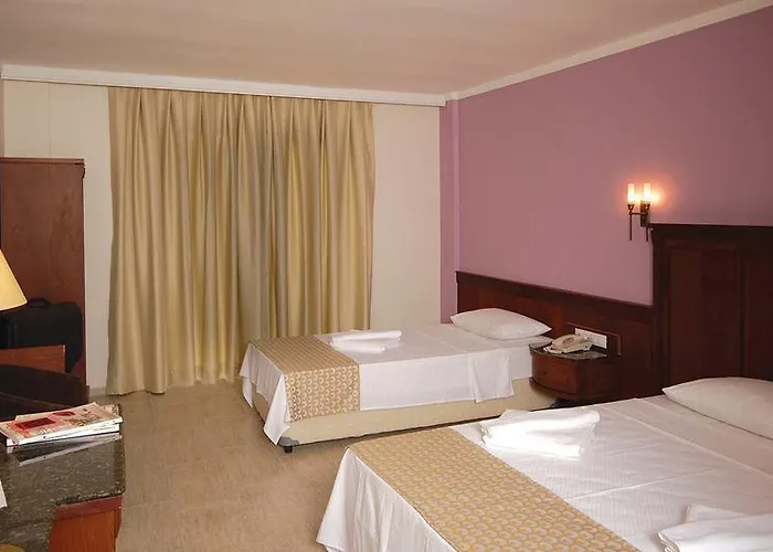 Bodrum Sofabed 2* Ортакент