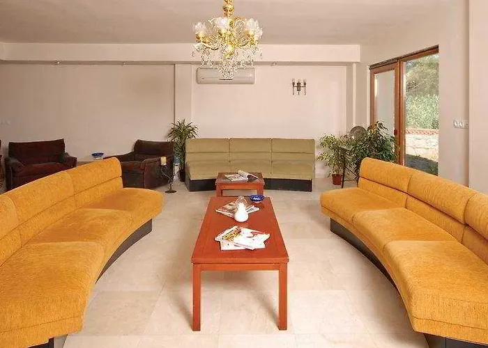 Bodrum Sofabed 2* Ортакент