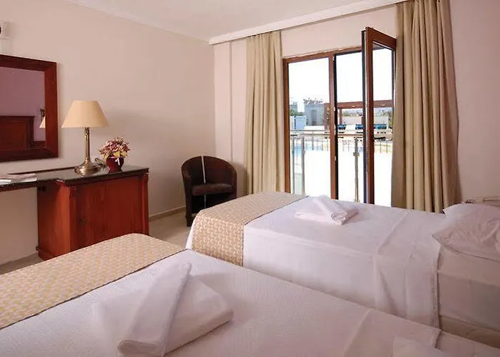 Отель Bodrum Sofabed 2*