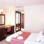 Bodrum Sofabed Ξενοδοχείο 2*