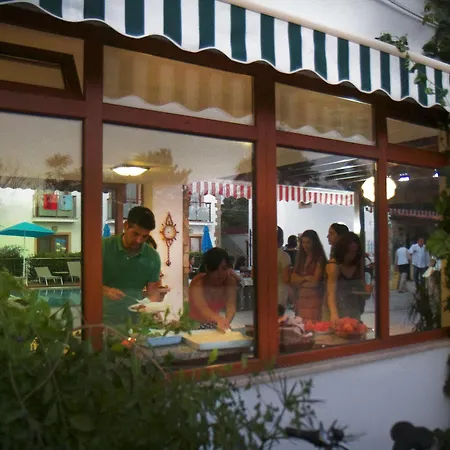 Bodrum Sofabed Hotel 2*